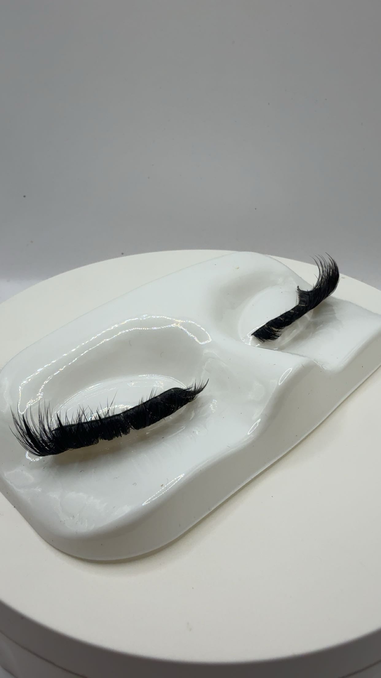 Caption Mink Lash