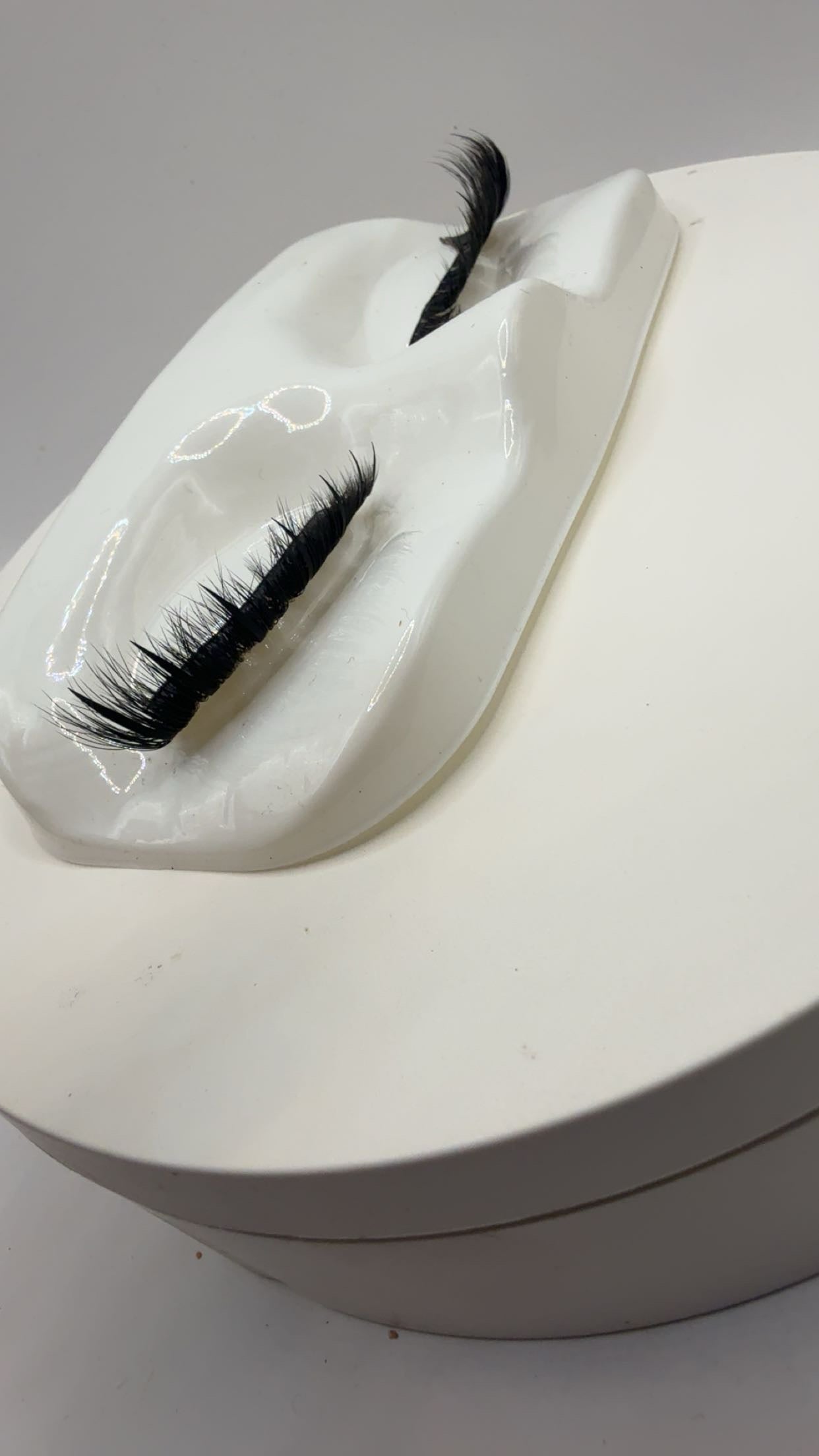 Caption Mink Lash